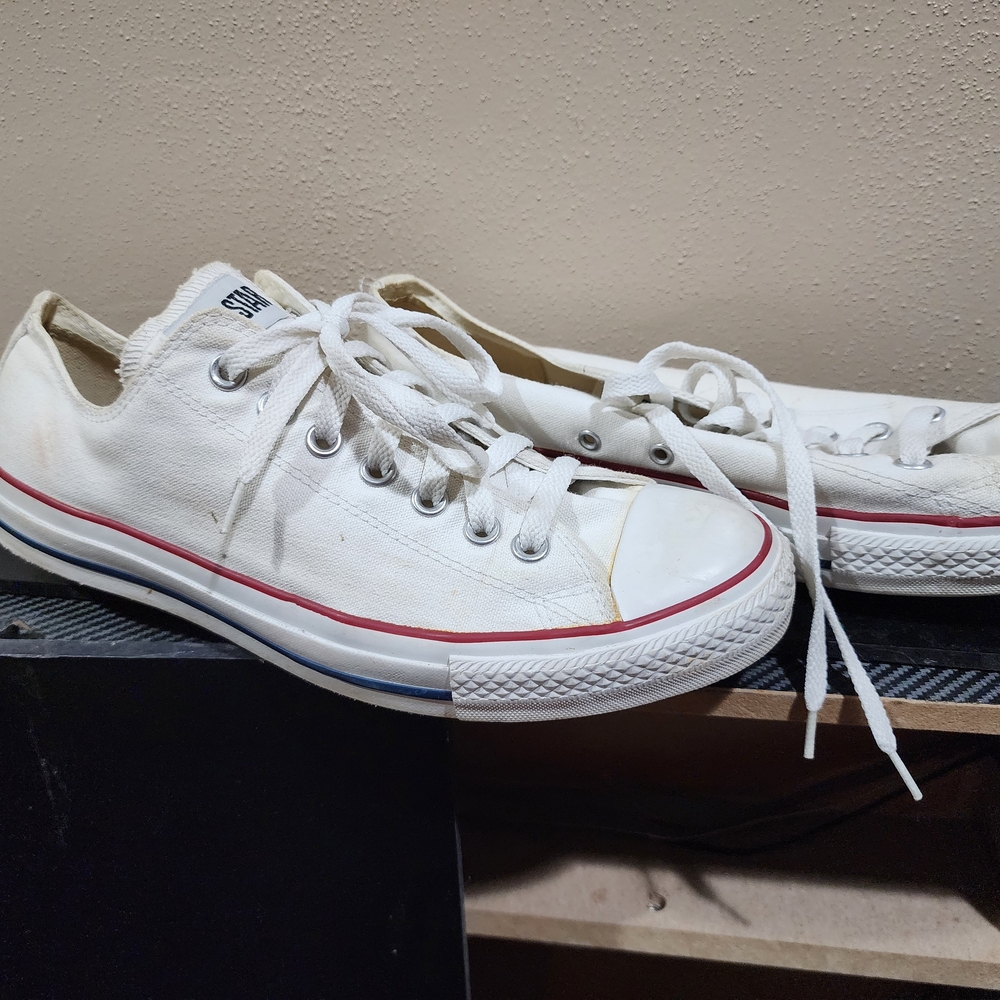 Converse White Canvas Sneakers 11